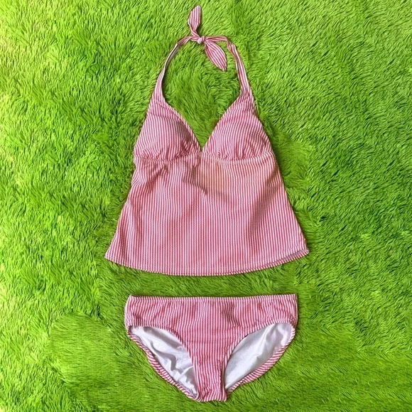 Peaches n’ cream sucker halter tankini set by Isaac Mizrahi - Picture 2 of 4